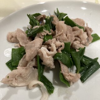 豚肉とネギの醤油麹炒め